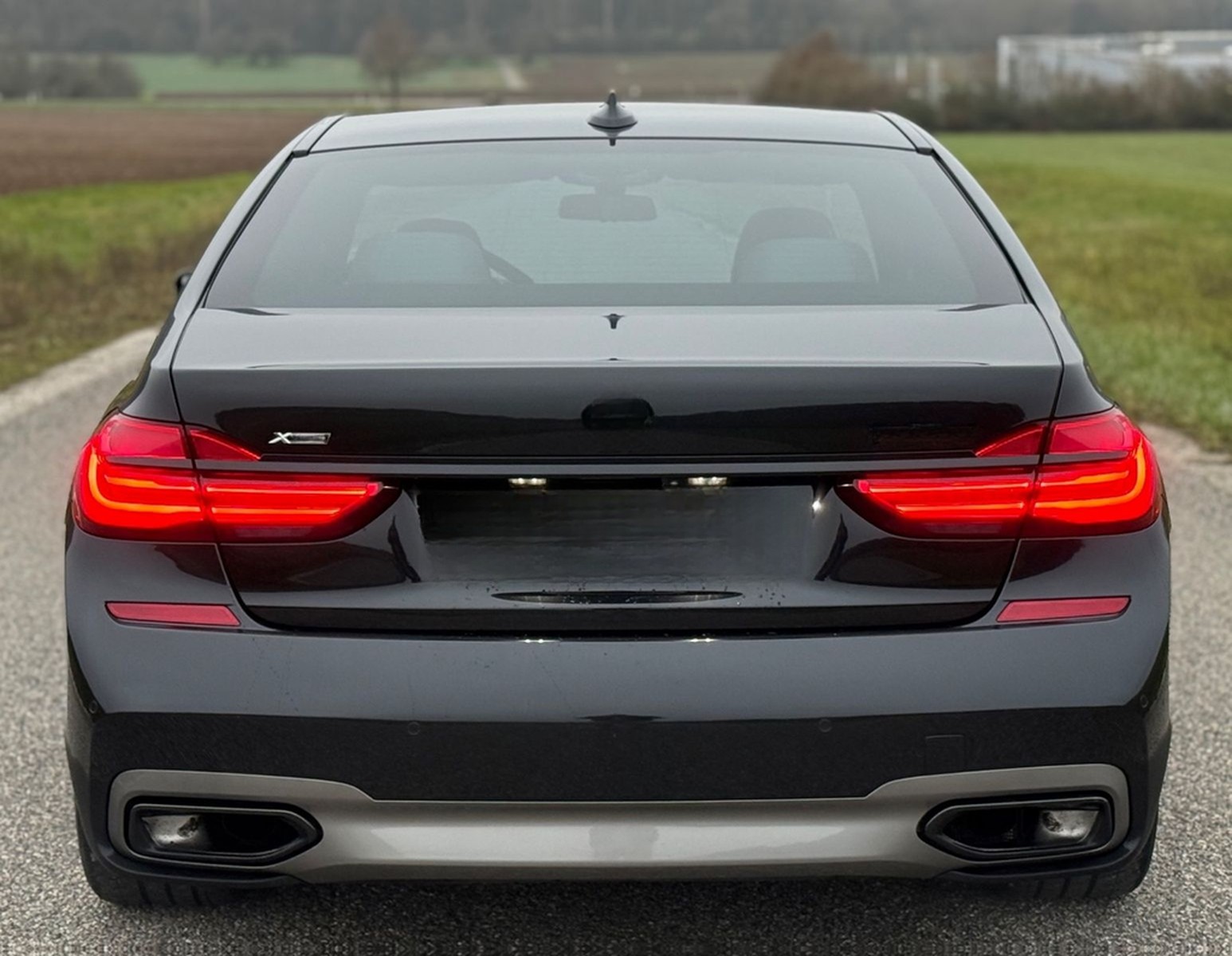 BMW 740d xDrive/M-Paket/HUD/Memoy/Softcl./20"/Ambi./ foto 9
