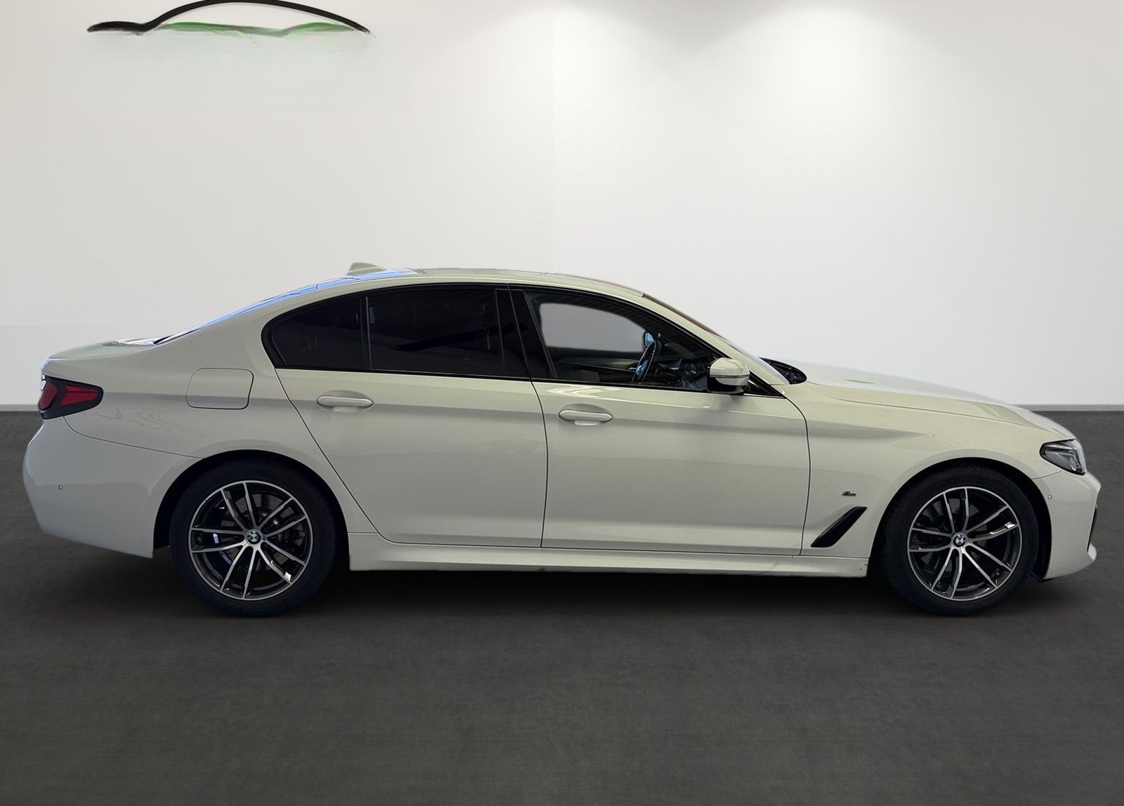 BMW 520dLim.*M Sport*Laser*ACC*Kamera*AHK*HUD*Leder* foto 3