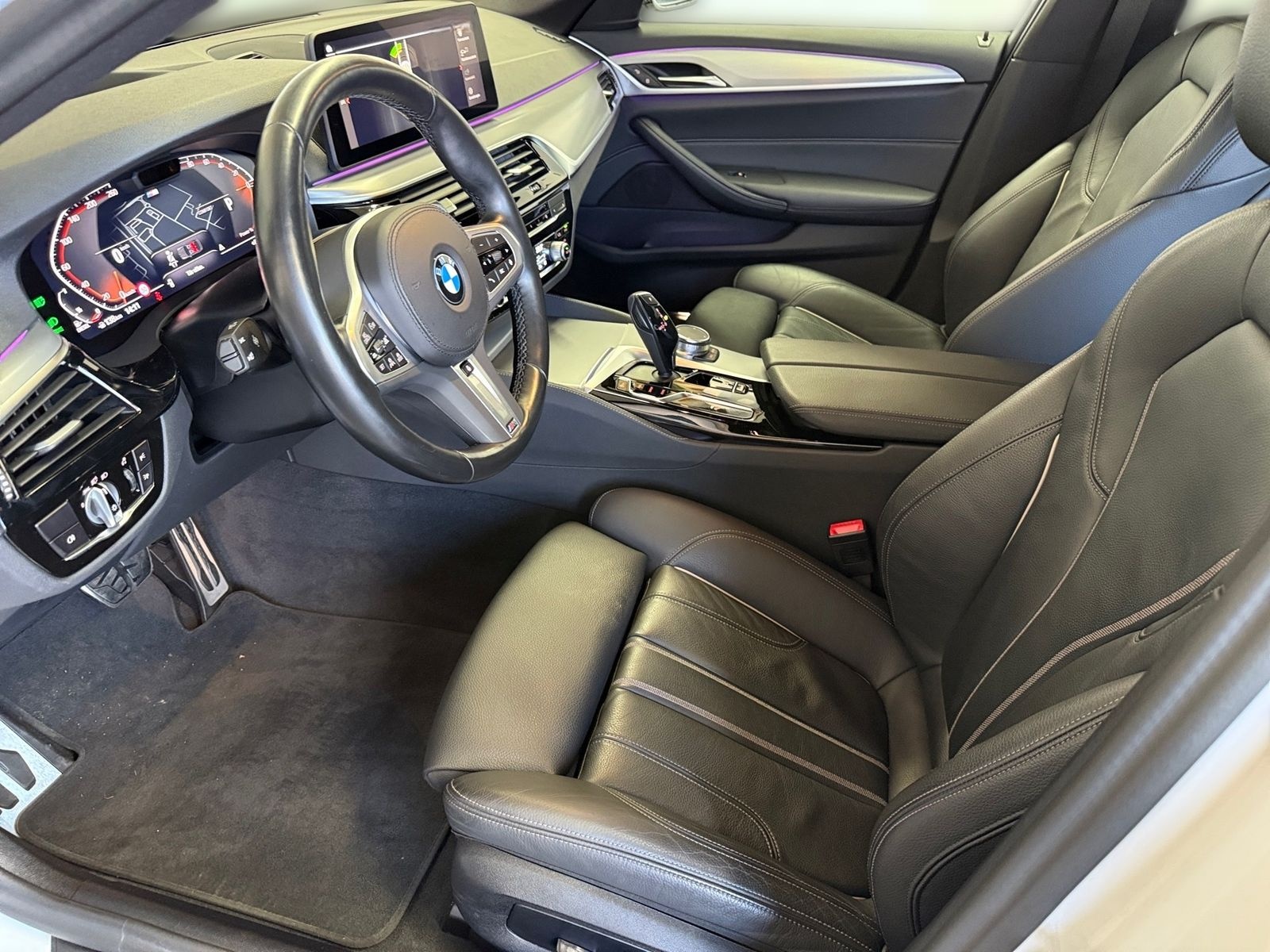 BMW 520dLim.*M Sport*Laser*ACC*Kamera*AHK*HUD*Leder* foto 10