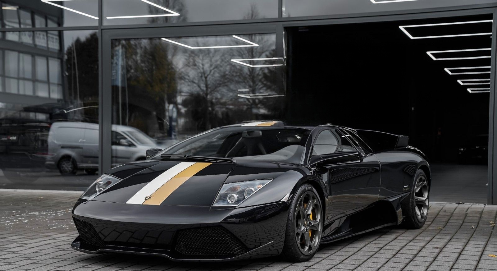Lamborghini Murciélago LP580 *Manual* foto 17