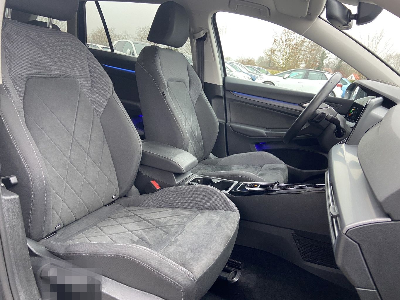 Volkswagen Golf Variant 2.0 TSI DSG STYLE EL.-HECK.+ACTIVE- foto 13