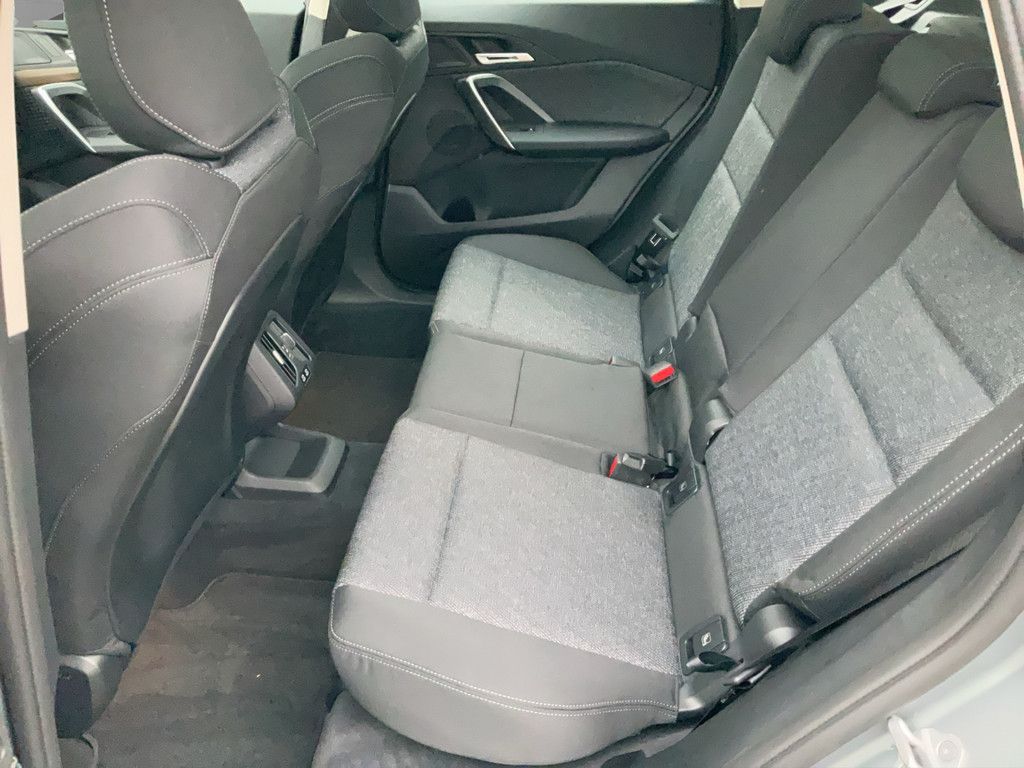 BMW X1 sDrive20i LED NAVI PANO MEMORY KAMERA 18" foto 13