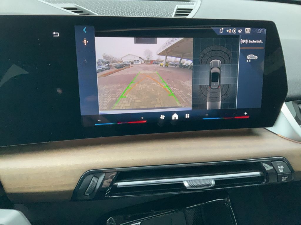 BMW X1 sDrive20i LED NAVI PANO MEMORY KAMERA 18" foto 16