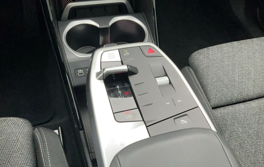BMW X1 sDrive20i LED NAVI PANO MEMORY KAMERA 18" foto 18