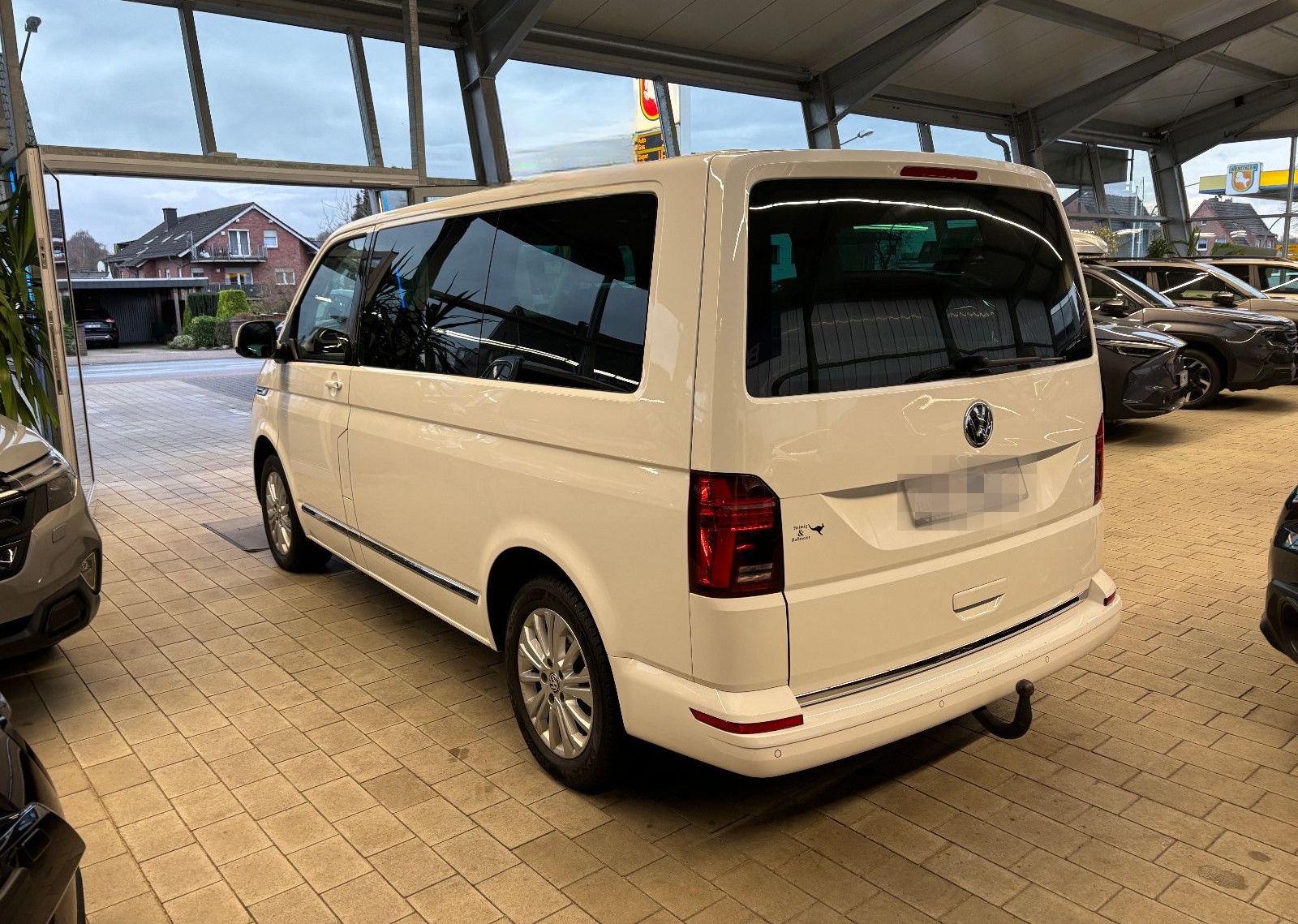 Volkswagen T6 MultivanT6.1 DSG Kurz 4MOTION Comfortline foto 4