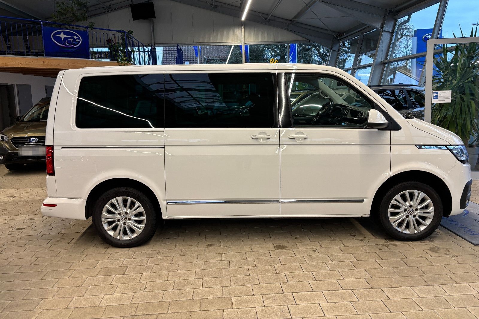 Volkswagen T6 MultivanT6.1 DSG Kurz 4MOTION Comfortline foto 6