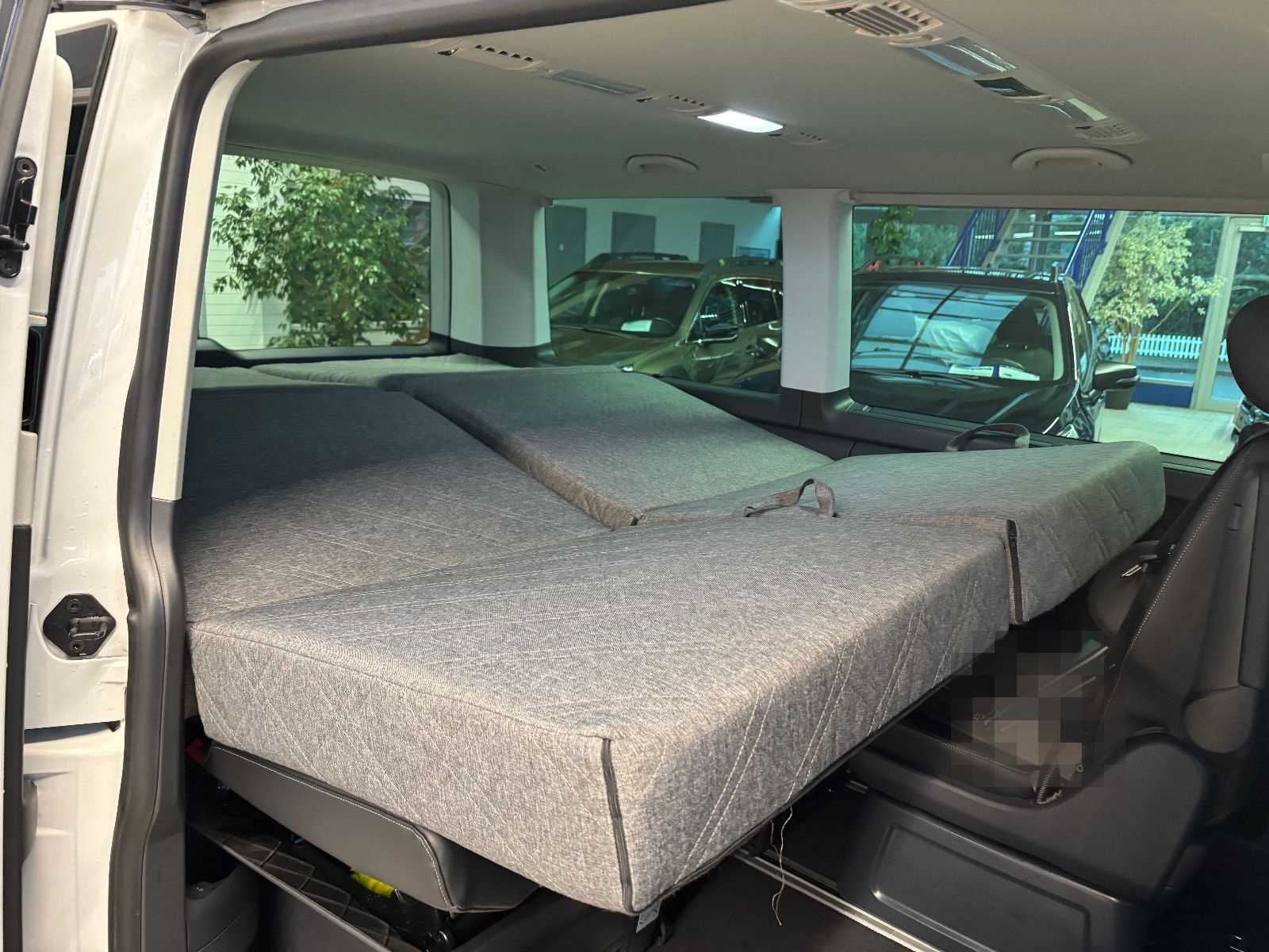 Volkswagen T6 MultivanT6.1 DSG Kurz 4MOTION Comfortline foto 10