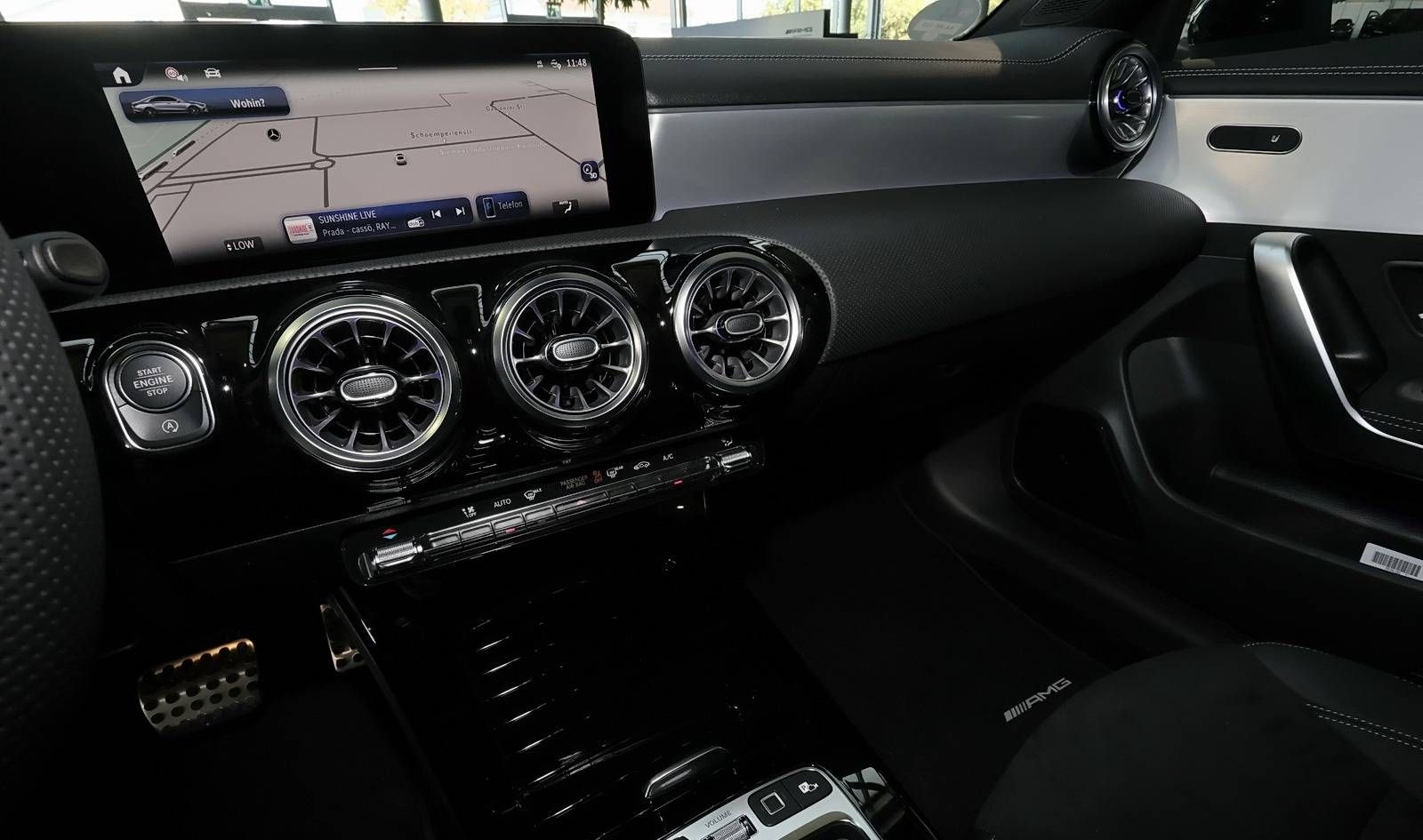 Mercedes-Benz CLA 200 Coupé AMG MBUX+360°+M-LED+Pano+Distronic foto 10