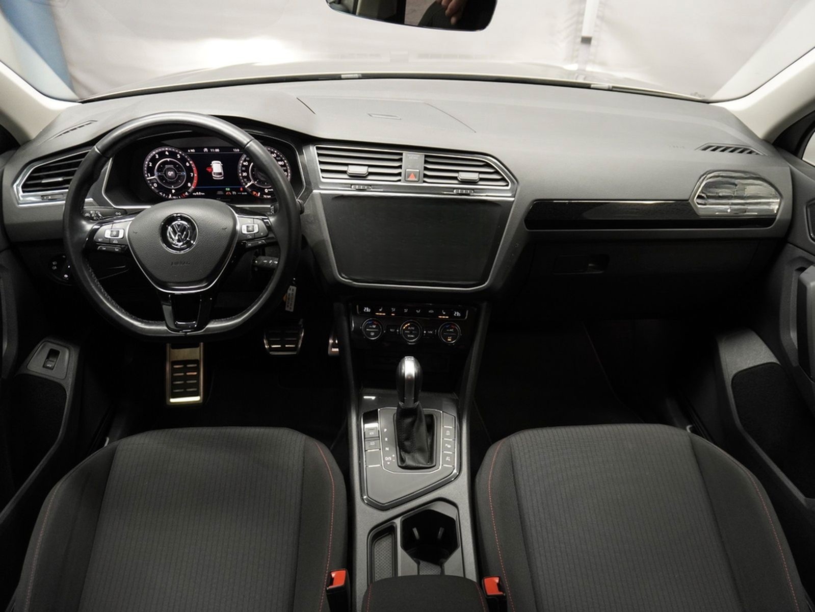 Volkswagen Tiguan 1.4 TSI BMT | DSG | ACC | NAVI | KAMERA | foto 11