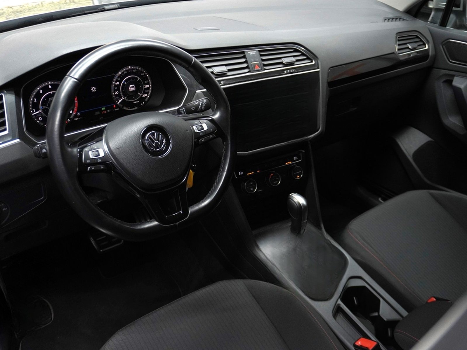 Volkswagen Tiguan 1.4 TSI BMT | DSG | ACC | NAVI | KAMERA | foto 12