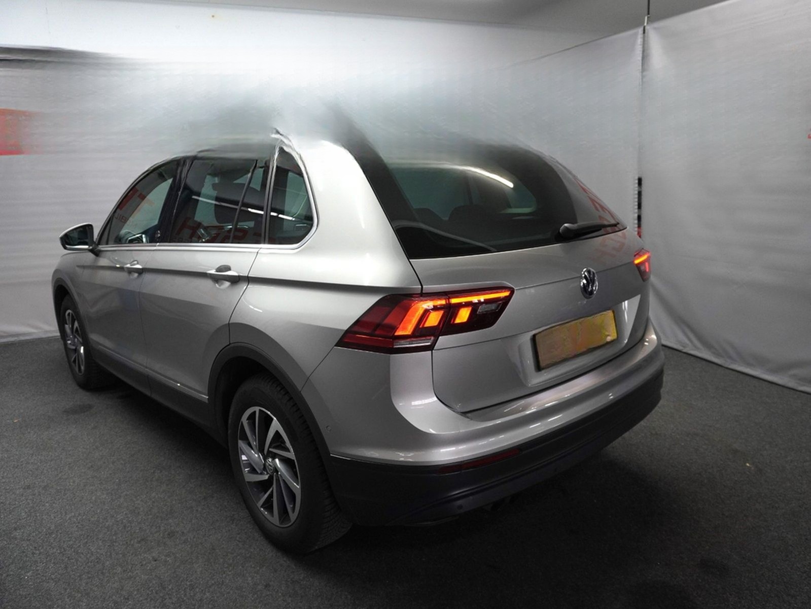 Volkswagen Tiguan 1.4 TSI BMT | DSG | ACC | NAVI | KAMERA | foto 8