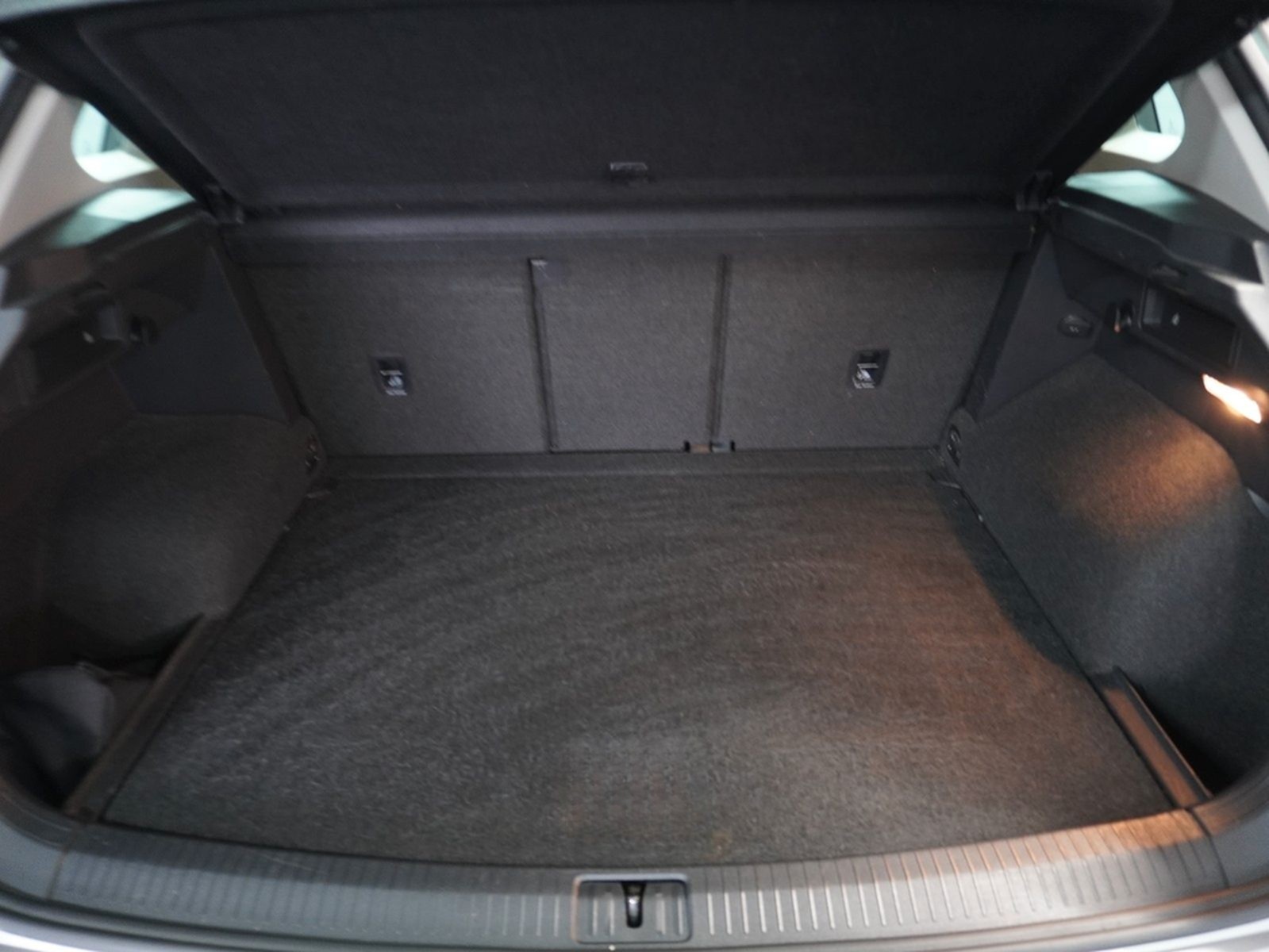 Volkswagen Tiguan 1.4 TSI BMT | DSG | ACC | NAVI | KAMERA | foto 9