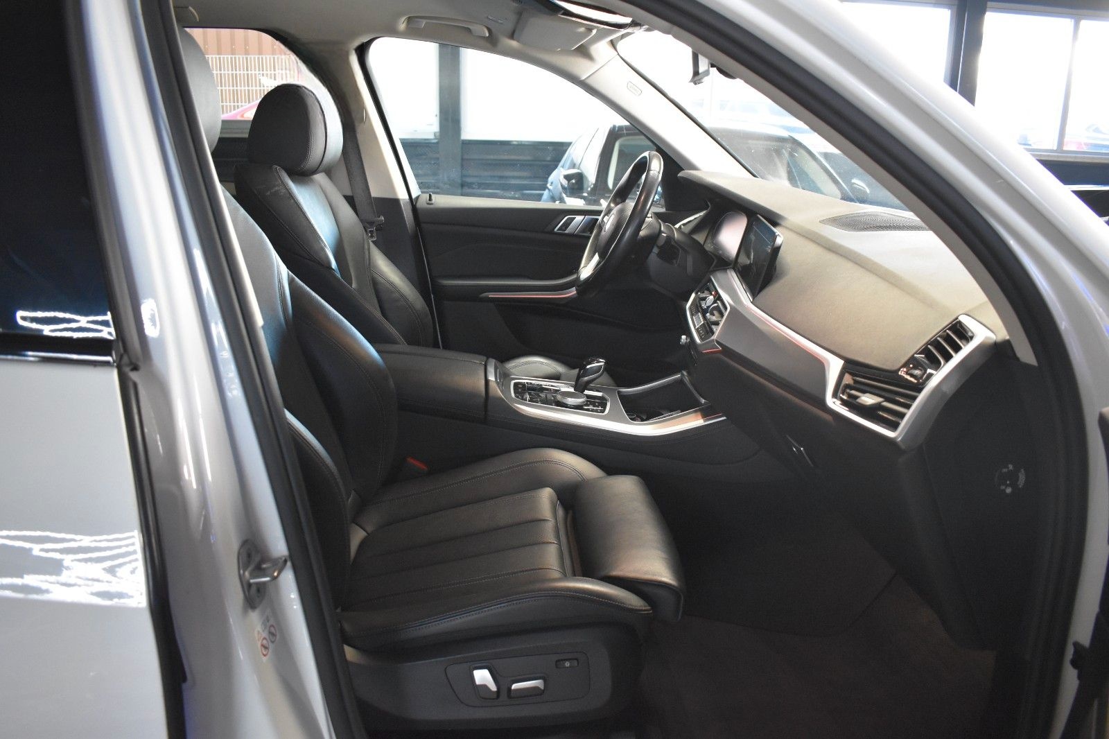 BMW X5 xDrive 25 d*7-SITZER*LEDER*SHZ*PDC*LED*NAVI* foto 8