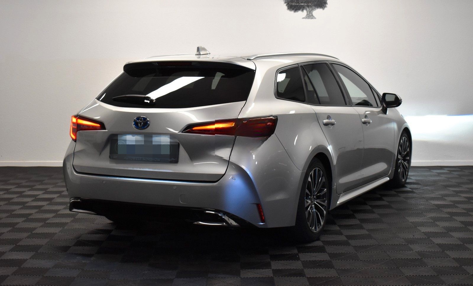 Toyota Corolla TS 2.0 Team D*LED*VIRTUAL*KAMERA*KEYLESS foto 10