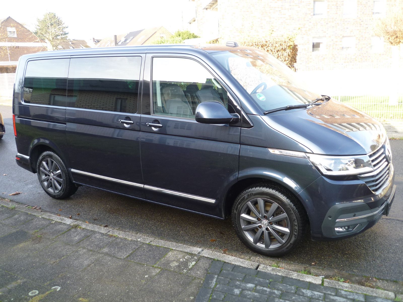 Volkswagen T6.1 Transporter Multivan  Highline FWD foto 4