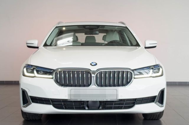 BMW 540 d xDrive Touring Luxury Line H&K+Laserlicht foto 4