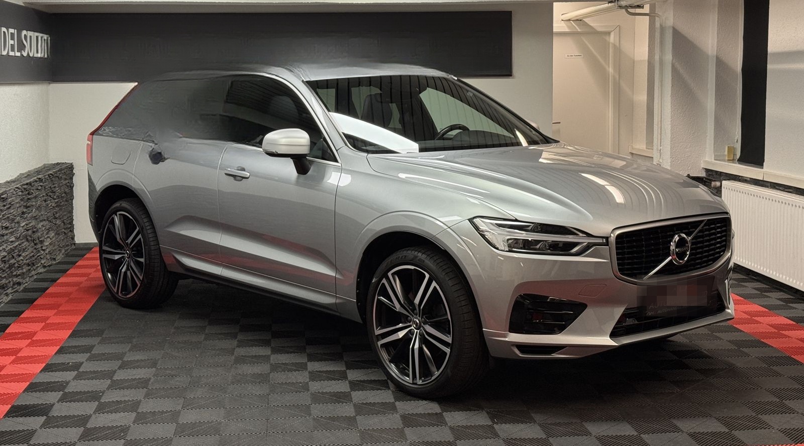 Volvo XC60 R Design AWD*PANORAMA*LEDER* foto 2