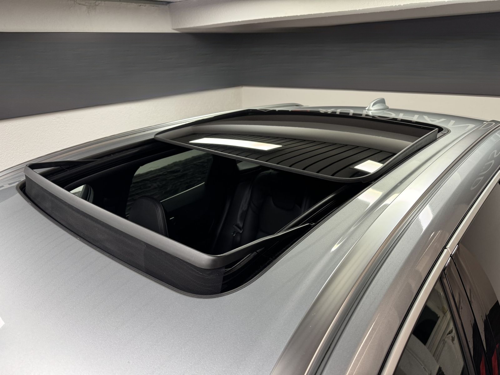 Volvo XC60 R Design AWD*PANORAMA*LEDER* foto 15