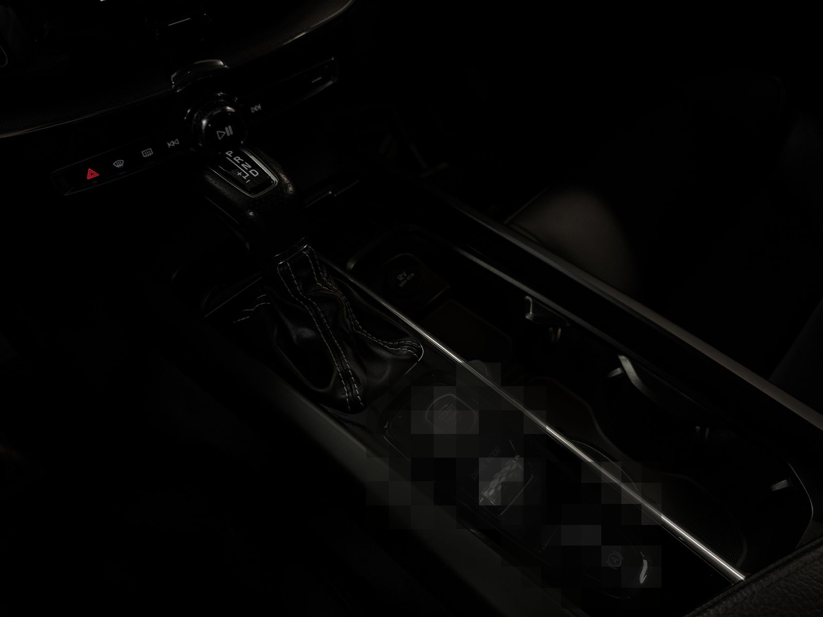 Volvo XC60 R Design AWD*PANORAMA*LEDER* foto 16