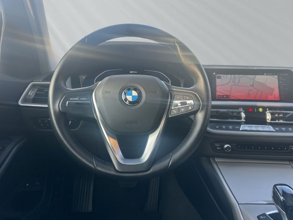 BMW 320 e Touring LC Prof LED PDC Wireless Charging foto 12