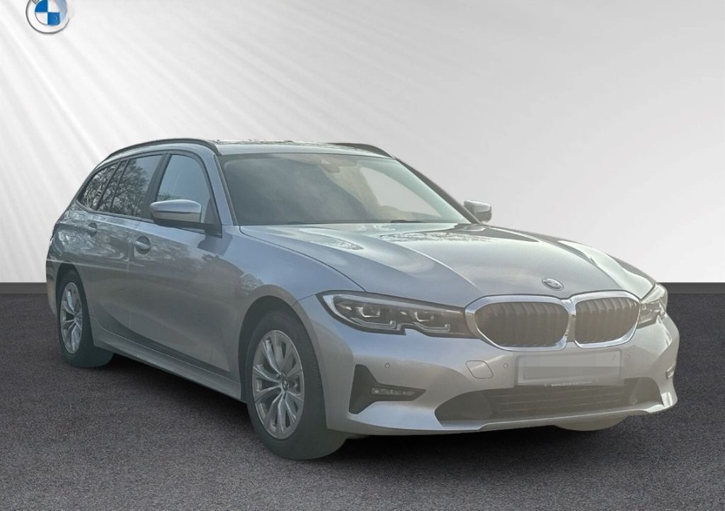 BMW 320 e Touring LC Prof LED PDC Wireless Charging foto 6