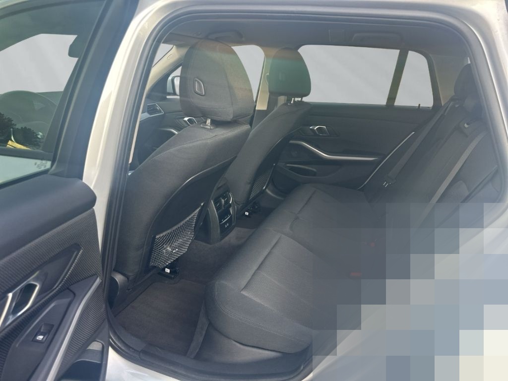 BMW 320 e Touring LC Prof LED PDC Wireless Charging foto 9