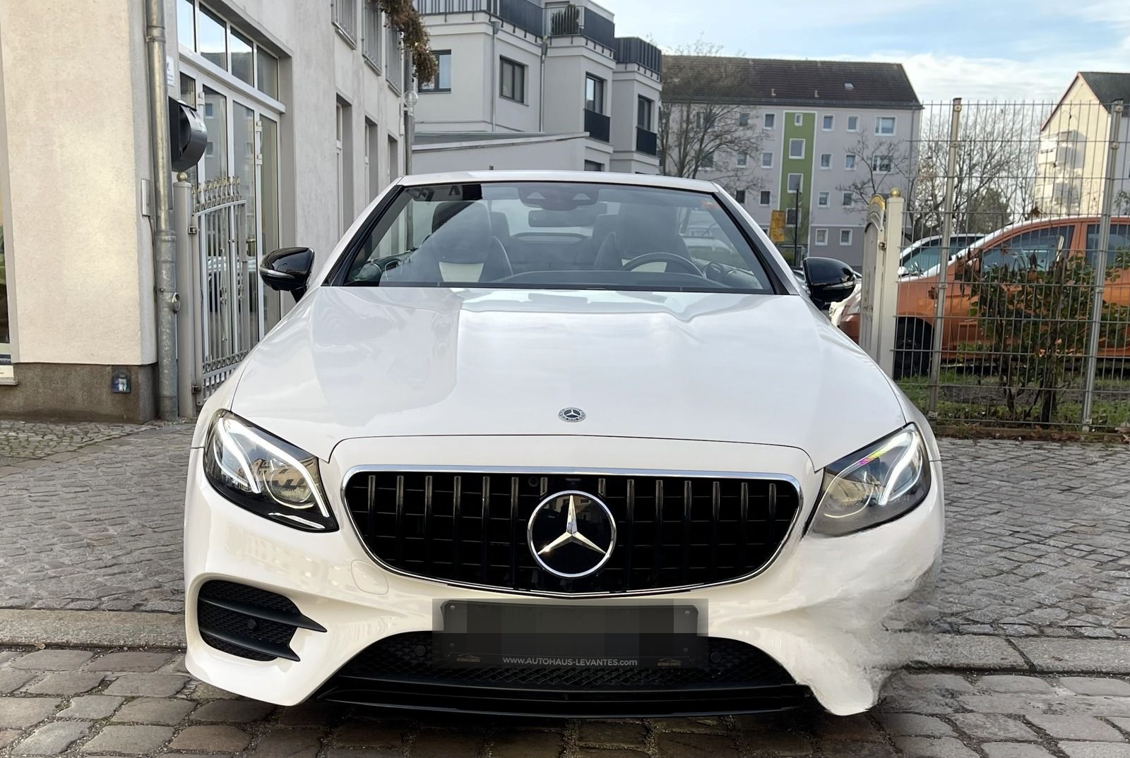 Mercedes-Benz E 350 AMG CABRIO NIGHT HUD LUFT AISCARF DIST+ foto 13