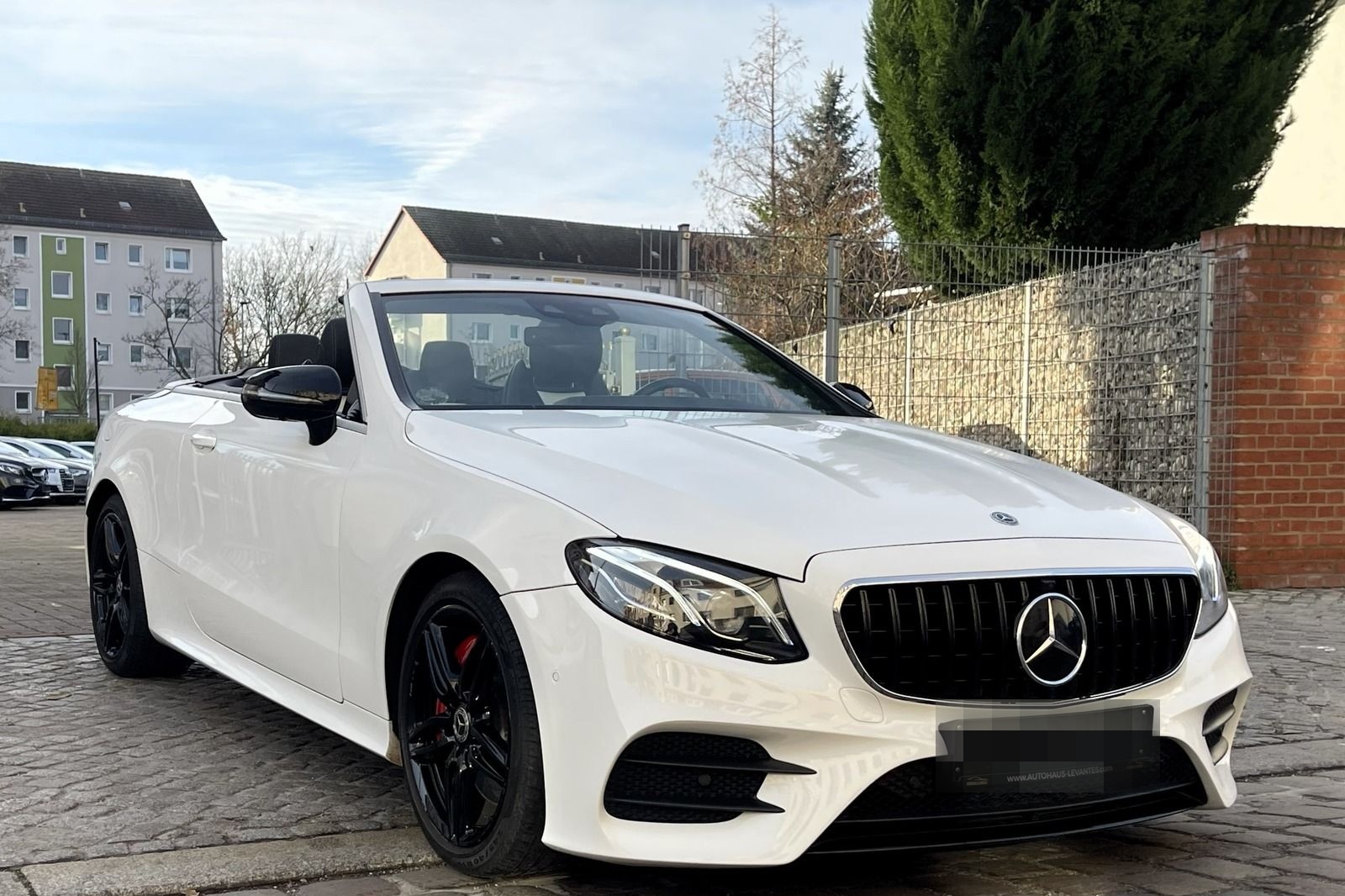 Mercedes-Benz E 350 AMG CABRIO NIGHT HUD LUFT AISCARF DIST+ foto 14