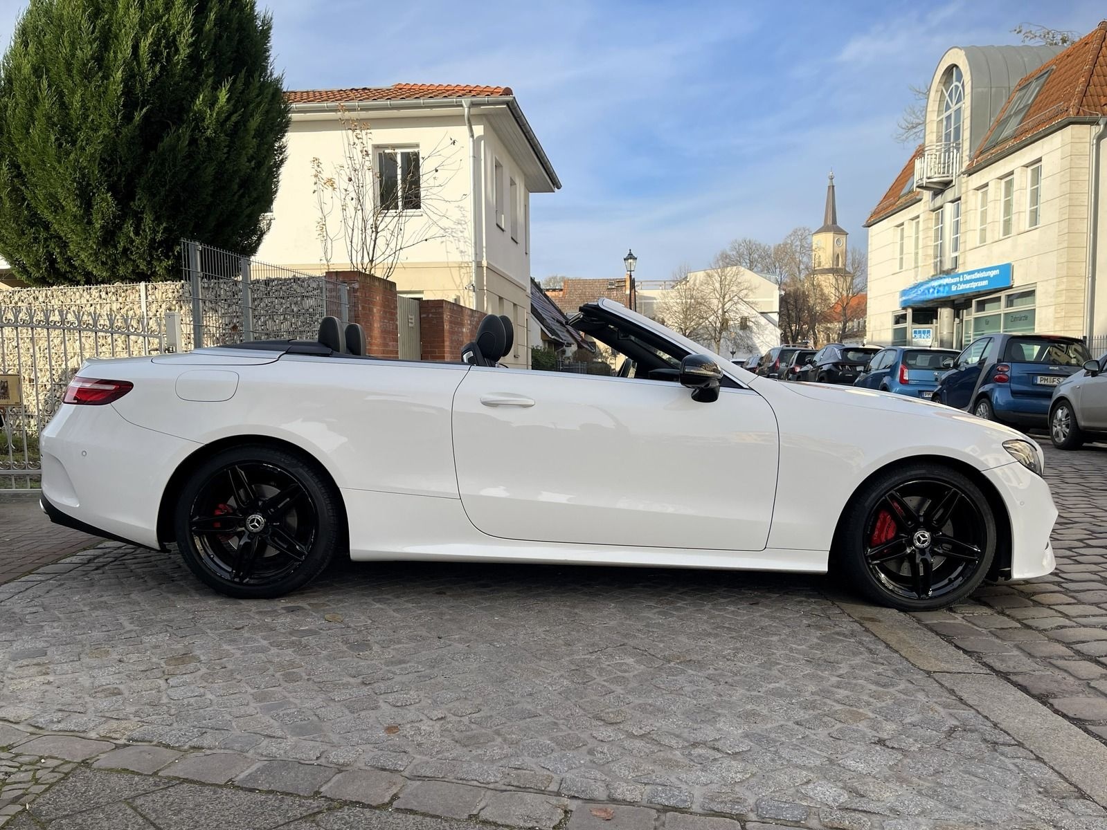 Mercedes-Benz E 350 AMG CABRIO NIGHT HUD LUFT AISCARF DIST+ foto 15