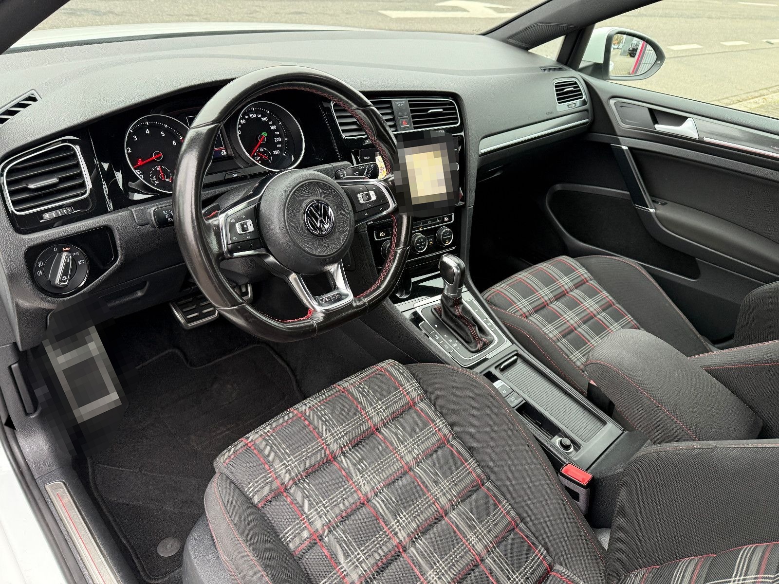 Volkswagen Golf VII 2,0 TSI GTI DSG ACC NAVI FINANZIERUNG foto 10