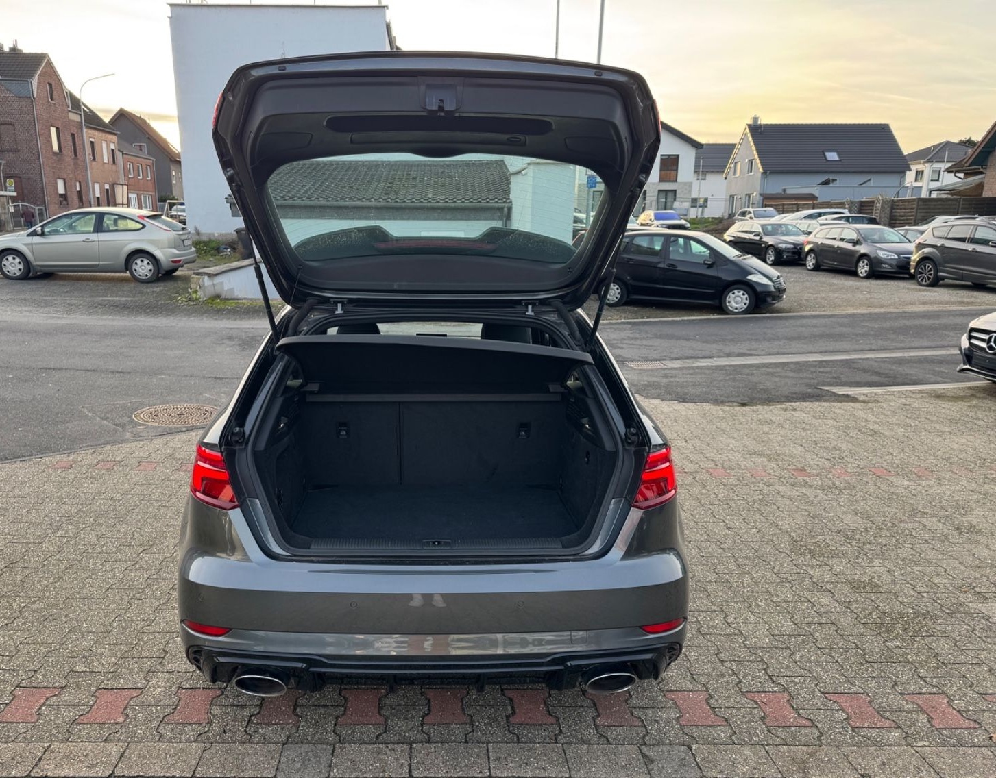 Audi RS3 Sportback 2.5 TFSI quattro ACC Matrix LED foto 8