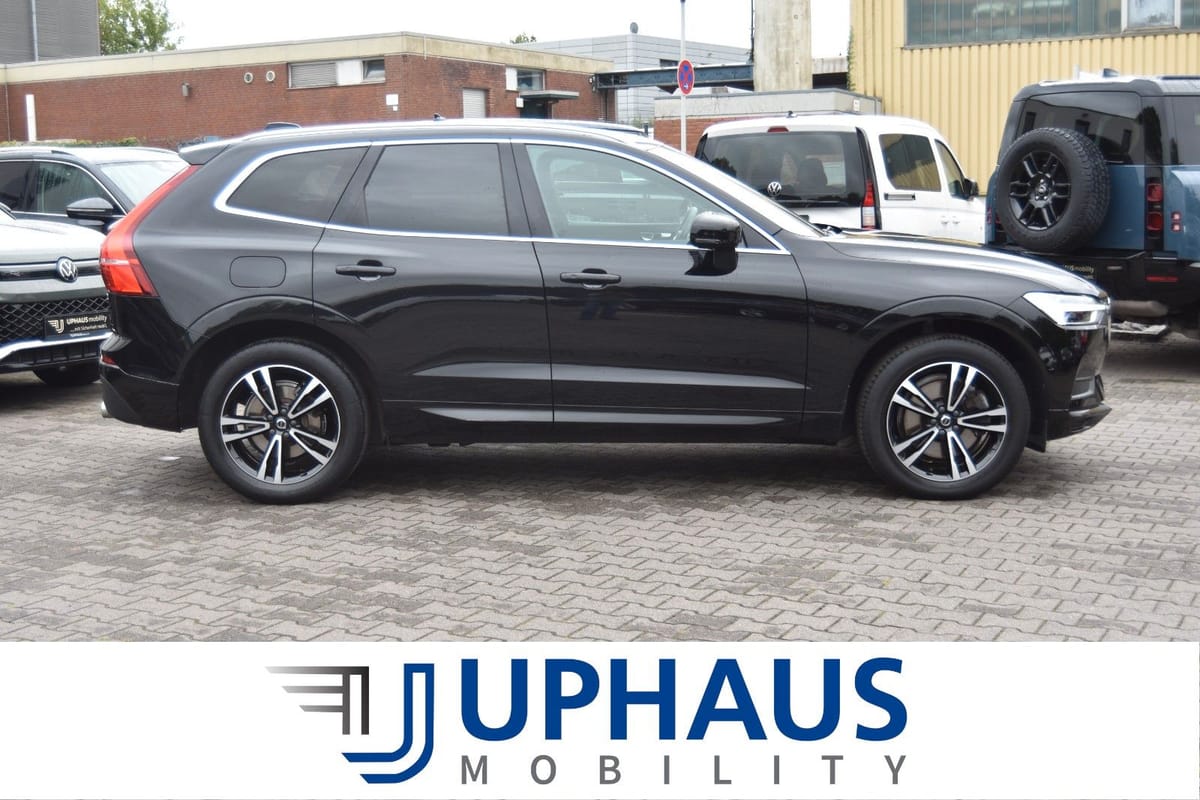 Volvo XC60 Momentum Pro 2WD LED NAVI AHK LEDER SOUNDHK foto 2