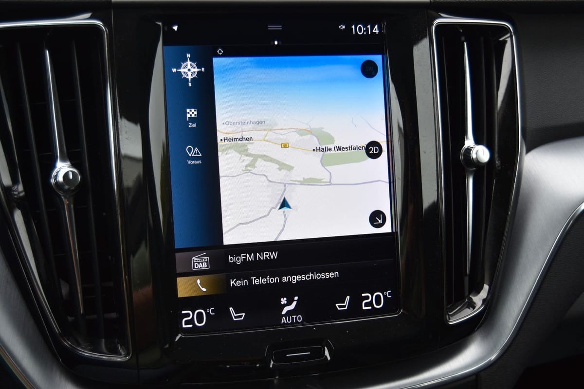 Volvo XC60 Momentum Pro 2WD LED NAVI AHK LEDER SOUNDHK foto 18