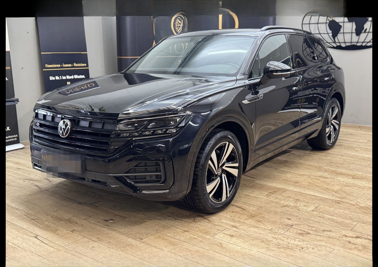 Volkswagen Touareg 3.0 TDI R-Line Black Style Luft/21/Navi/ foto 4