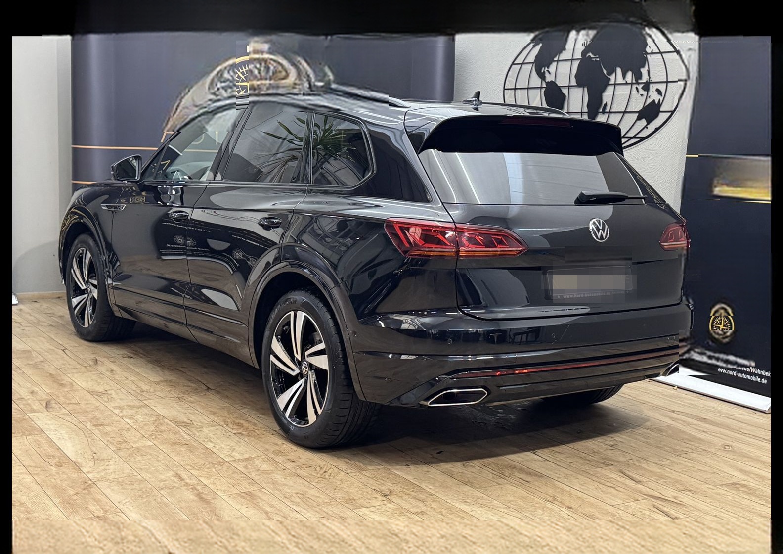 Volkswagen Touareg 3.0 TDI R-Line Black Style Luft/21/Navi/ foto 7