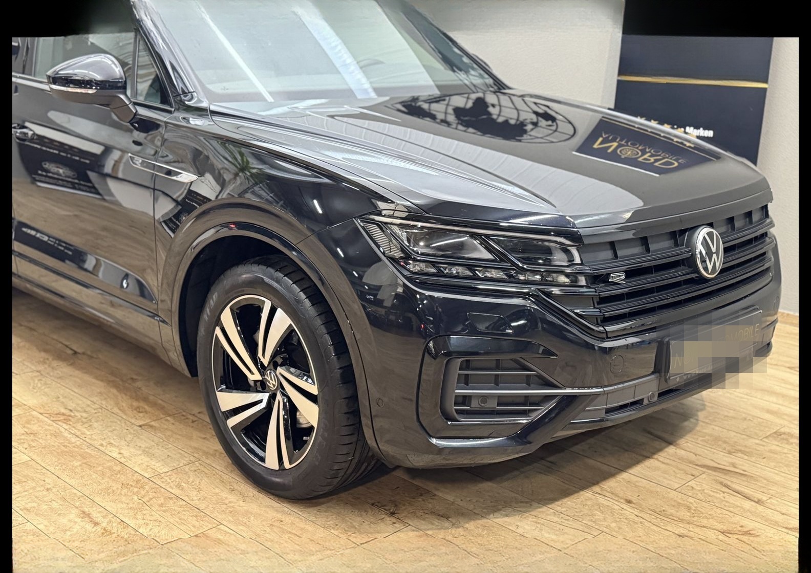 Volkswagen Touareg 3.0 TDI R-Line Black Style Luft/21/Navi/ foto 10