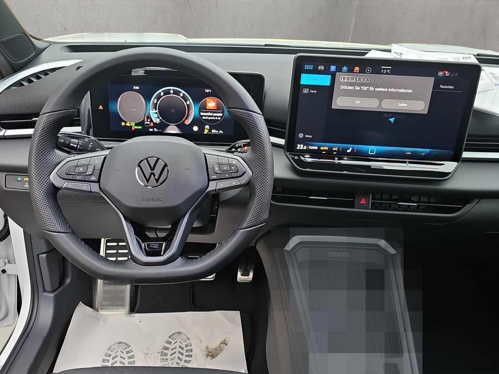 Volkswagen T-Roc R-Line 1.5 l eTSI OPF 110 kW (150 PS) 7-Ga foto 14