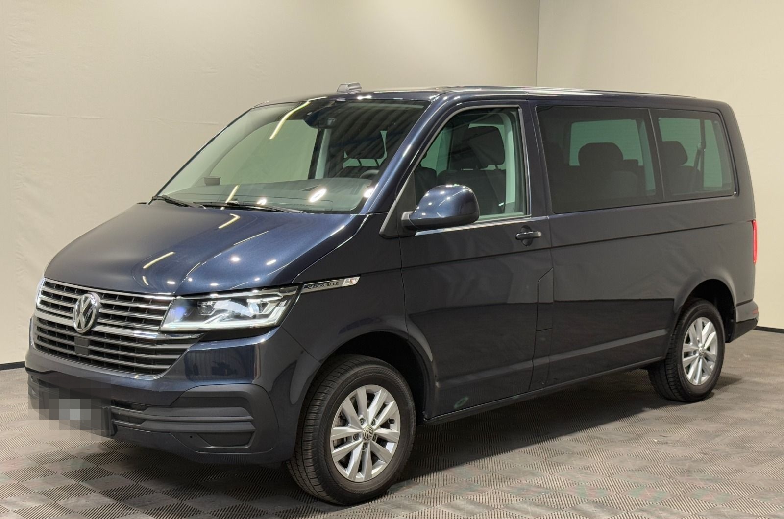 Volkswagen T6.1 Caravelle Comfortline TDI DSG | LED NAVI foto 2