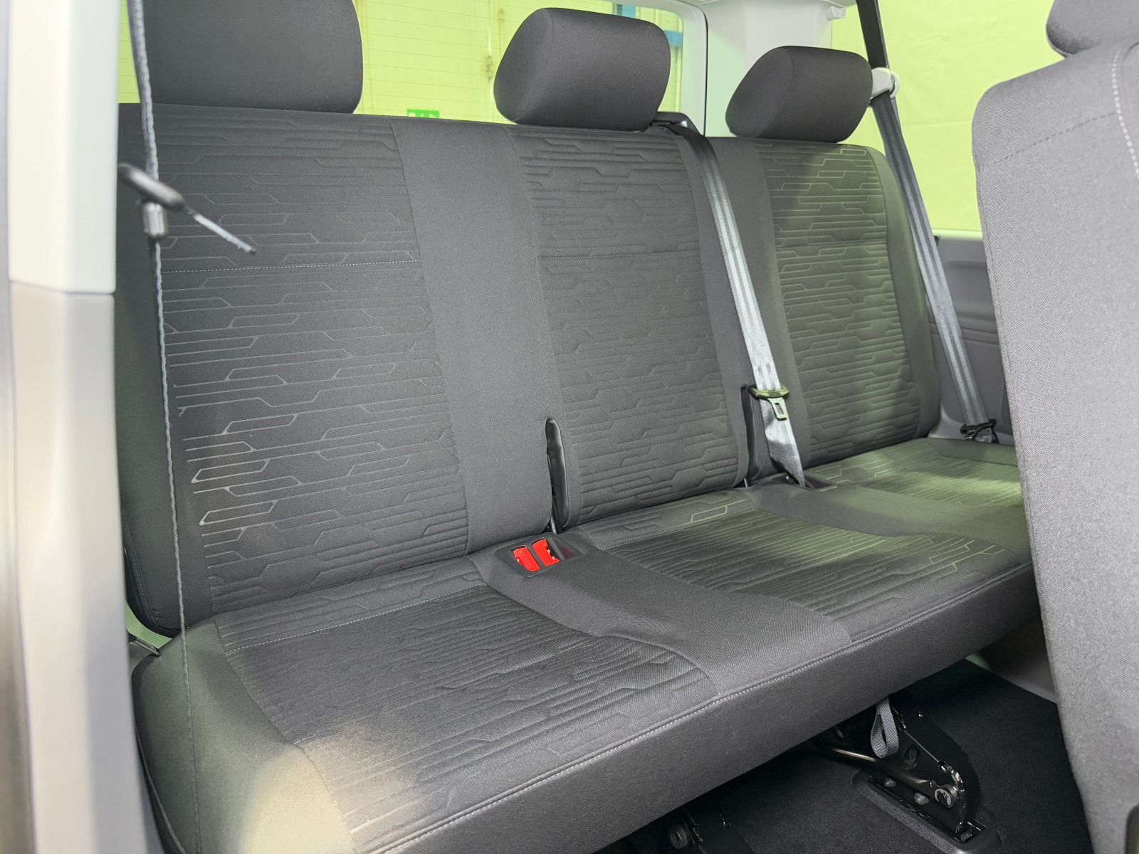 Volkswagen T6.1 Caravelle Comfortline TDI DSG | LED NAVI foto 17