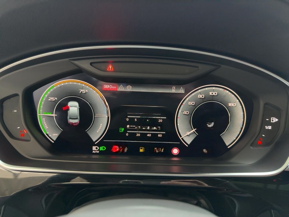 Audi A8 3.0 60 TFSI e S-line Matrix LED Pano Bang & O foto 13