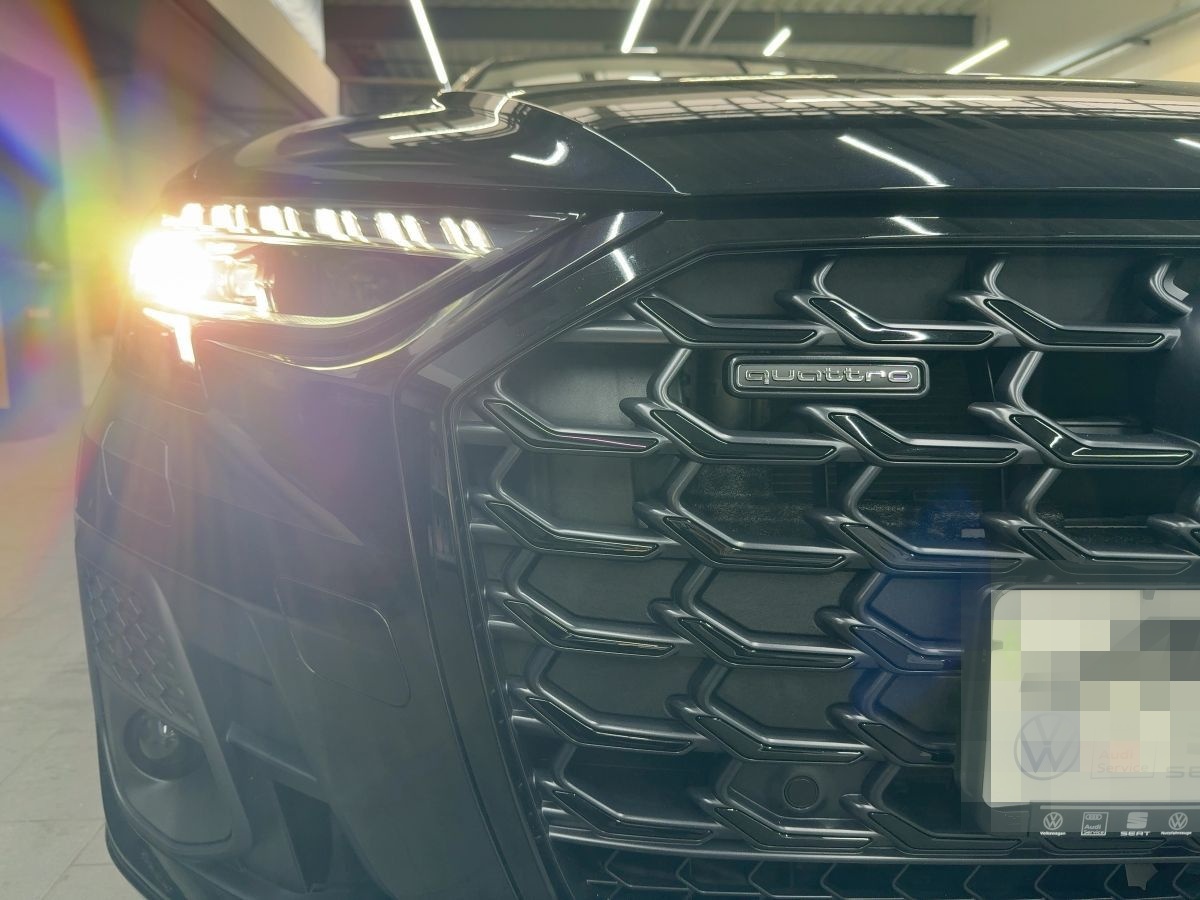 Audi A8 3.0 60 TFSI e S-line Matrix LED Pano Bang & O foto 22