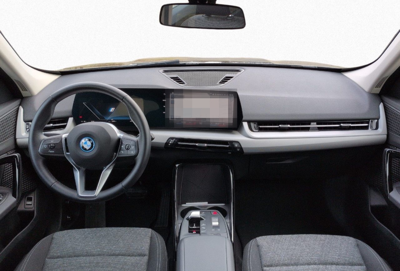 BMW iX1 xDrive 30 LED Parkass Sitzh Adap. M Fahrwerk foto 14