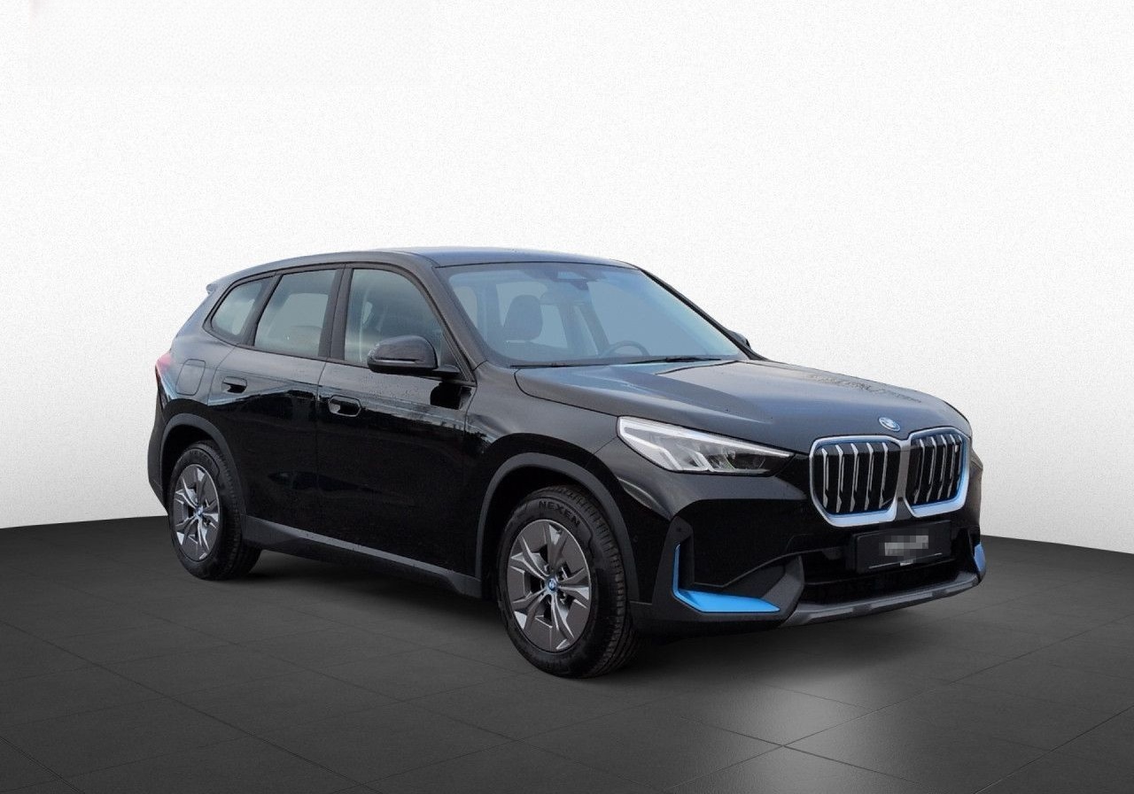 BMW iX1 xDrive 30 LED Parkass Sitzh Adap. M Fahrwerk foto 5