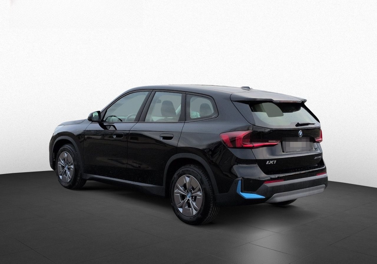 BMW iX1 xDrive 30 LED Parkass Sitzh Adap. M Fahrwerk foto 9