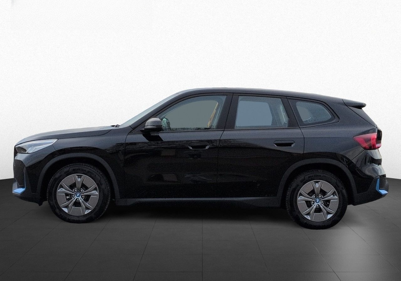 BMW iX1 xDrive 30 LED Parkass Sitzh Adap. M Fahrwerk foto 10