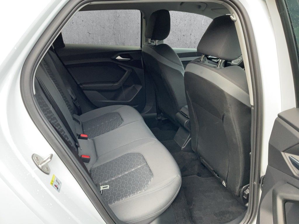 Audi A1 allstreet 35 TFSI S tronic foto 17