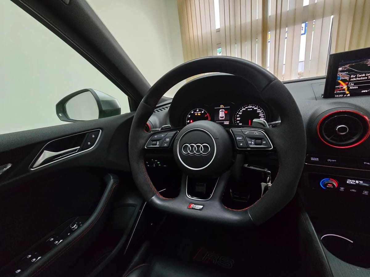 Audi RS3 Sportback 2.5 TFSI qu. Lizard Green RS Desi foto 11