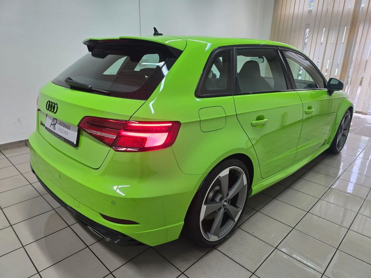 Audi RS3 Sportback 2.5 TFSI qu. Lizard Green RS Desi foto 3