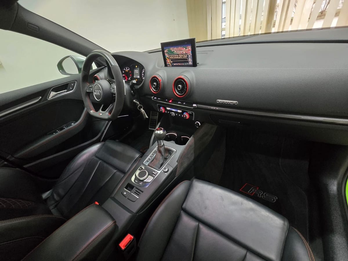 Audi RS3 Sportback 2.5 TFSI qu. Lizard Green RS Desi foto 10
