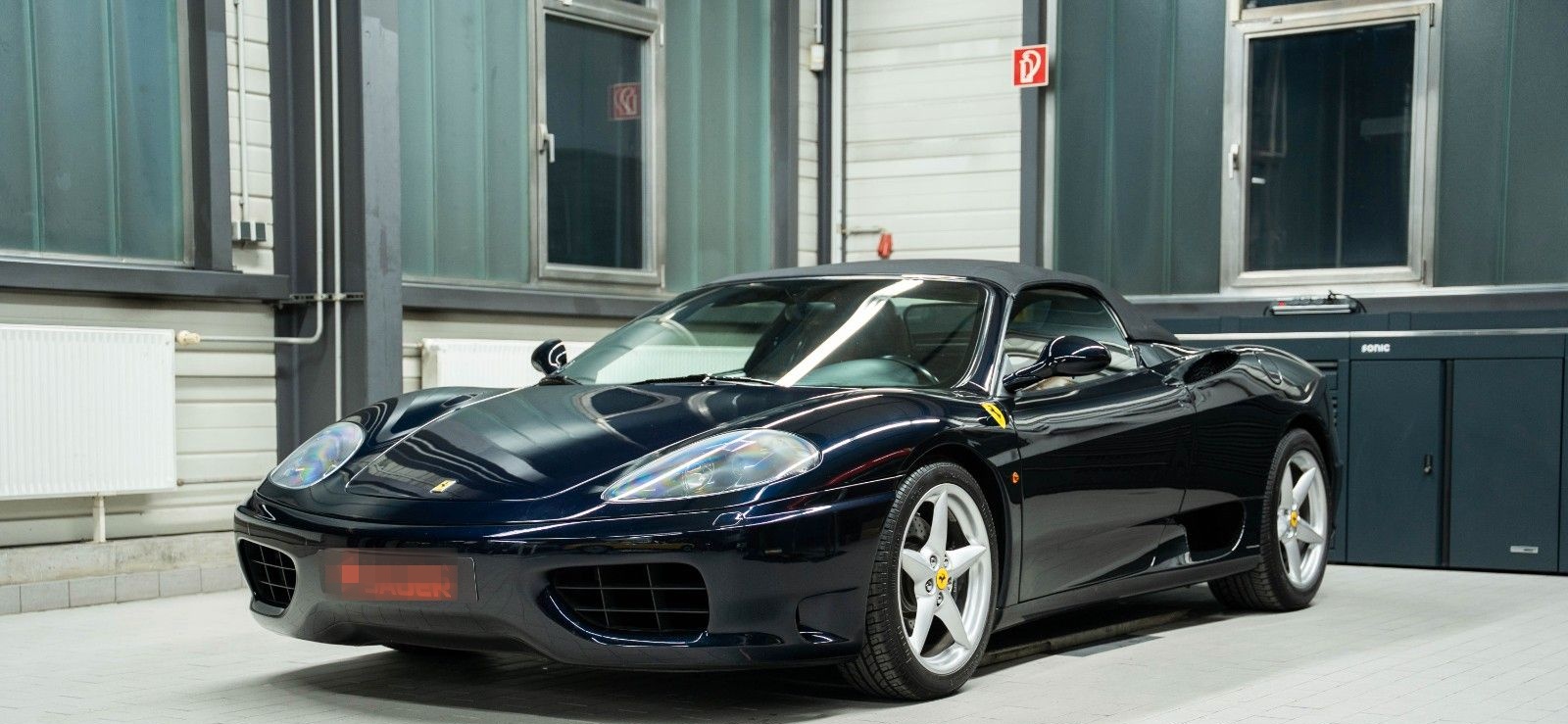 Ferrari 360 Spider F1 *BLACK SAPHIRE* foto 2